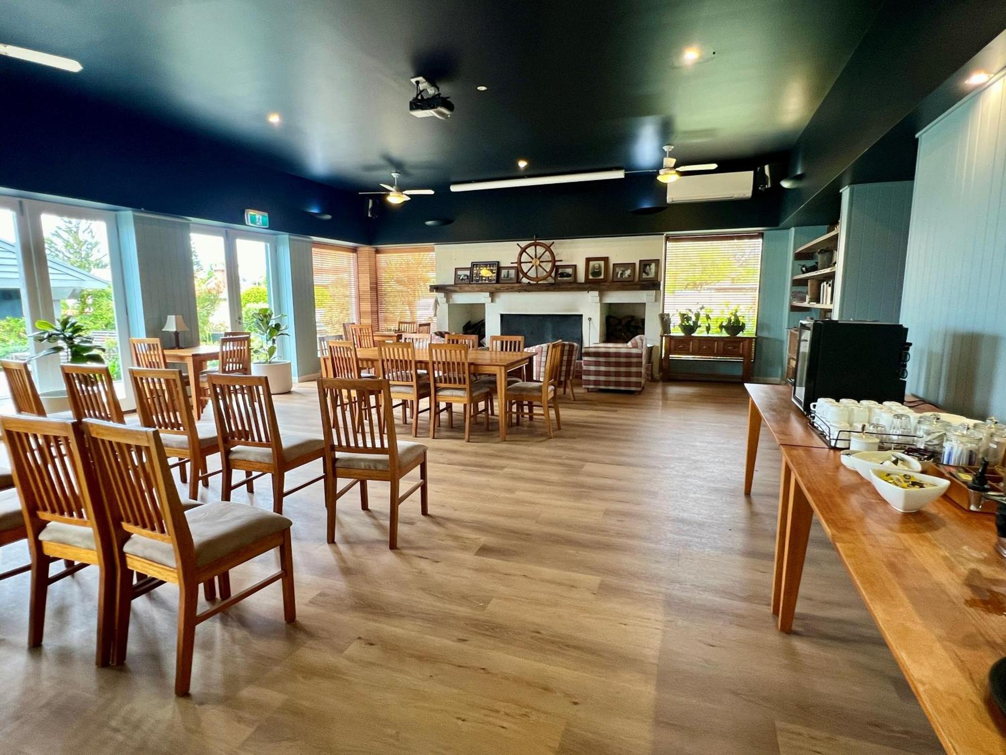 Captain'S At The Bay Apollo Bay Exterior photo